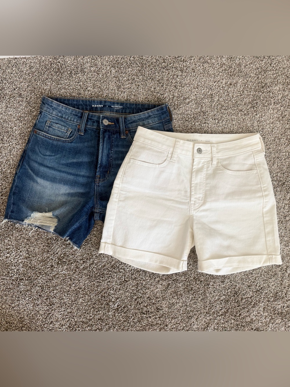 ☀️ 2-Pack Old Navy White and Blue Women’s Jean Shorts - Size 2/4